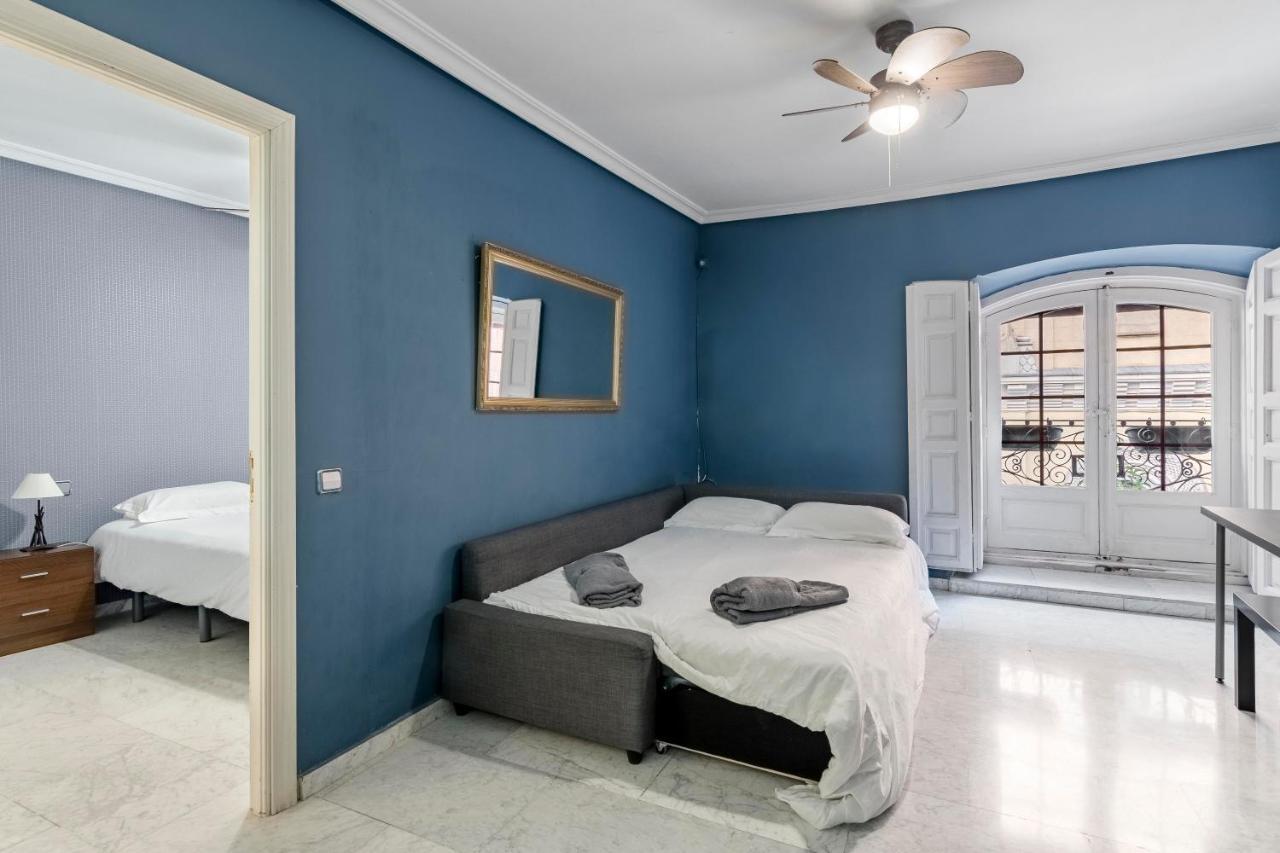 Plaza Sant' Ana, Casco Historico Apartment Madrid Bagian luar foto